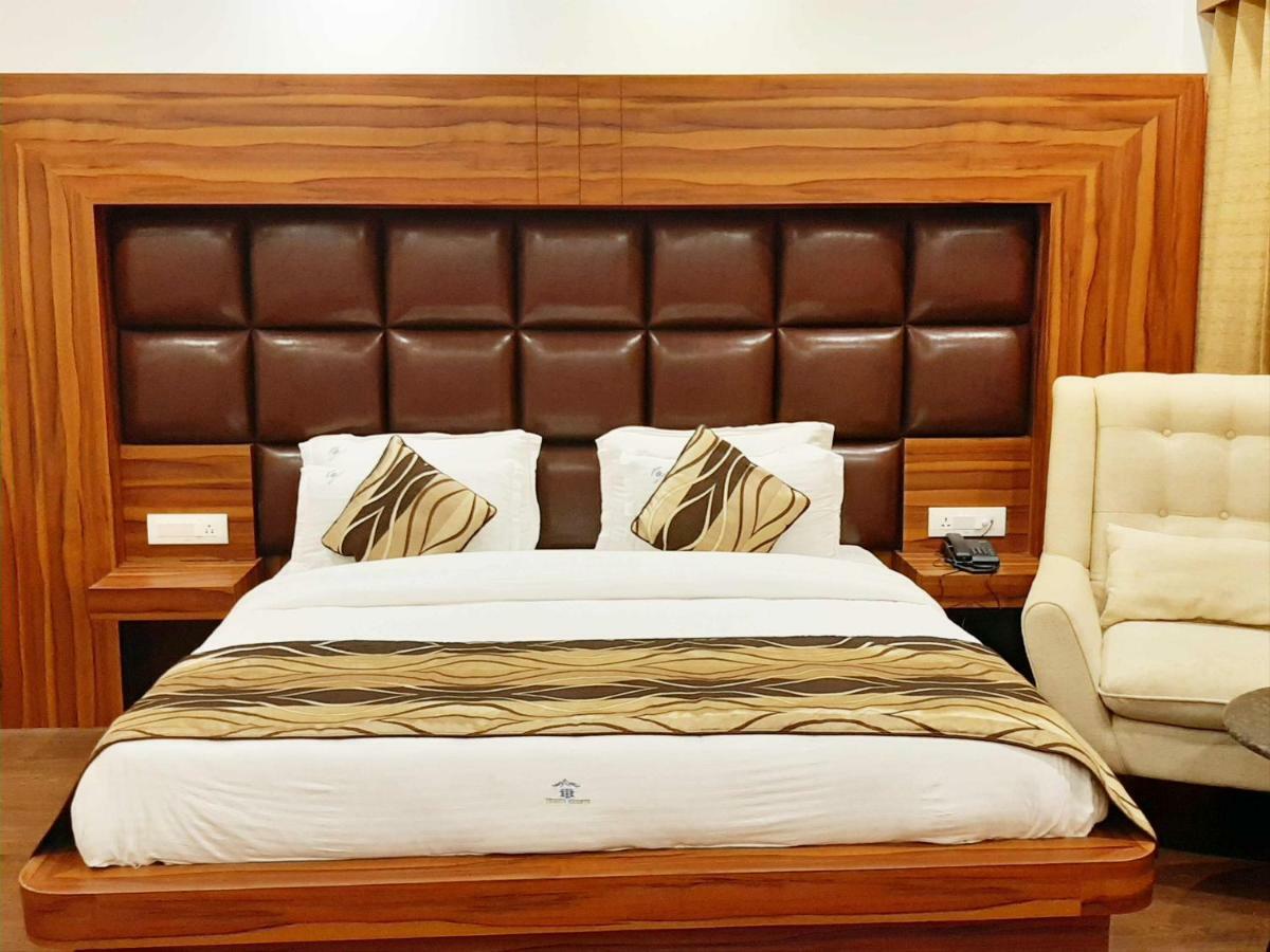 Hotel Trinity Heights McLeod Ganj Buitenkant foto