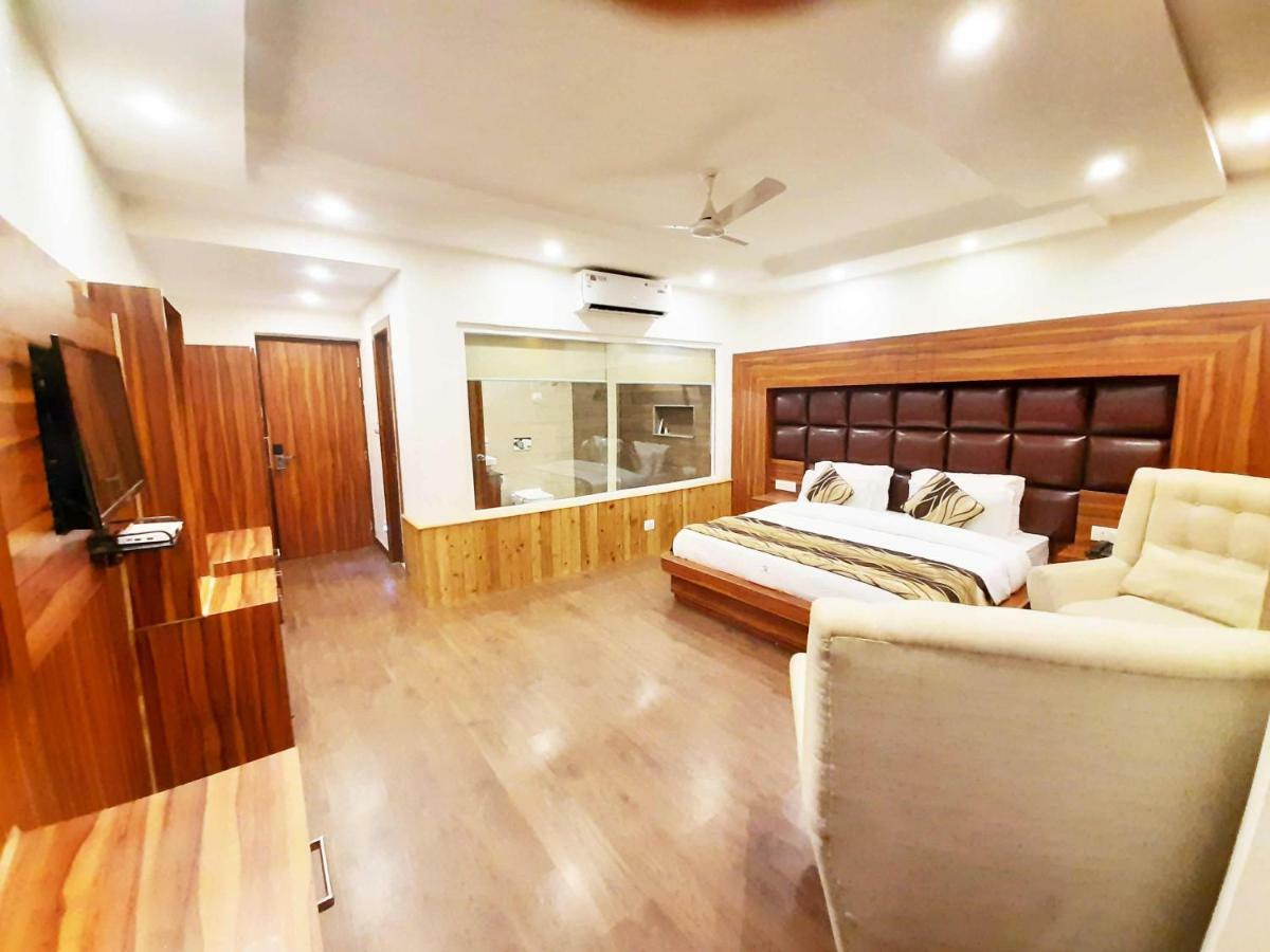Hotel Trinity Heights McLeod Ganj Buitenkant foto