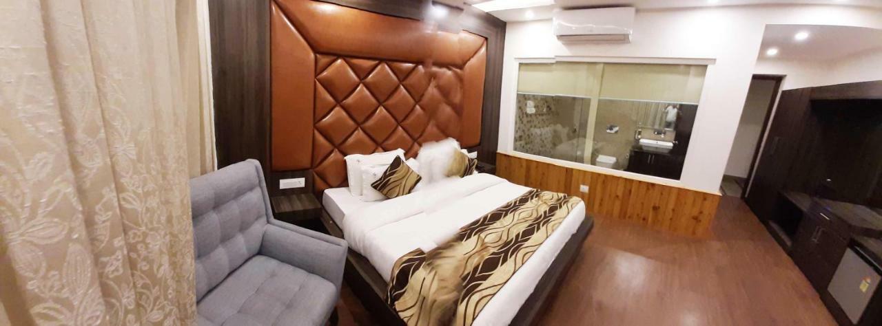 Hotel Trinity Heights McLeod Ganj Buitenkant foto