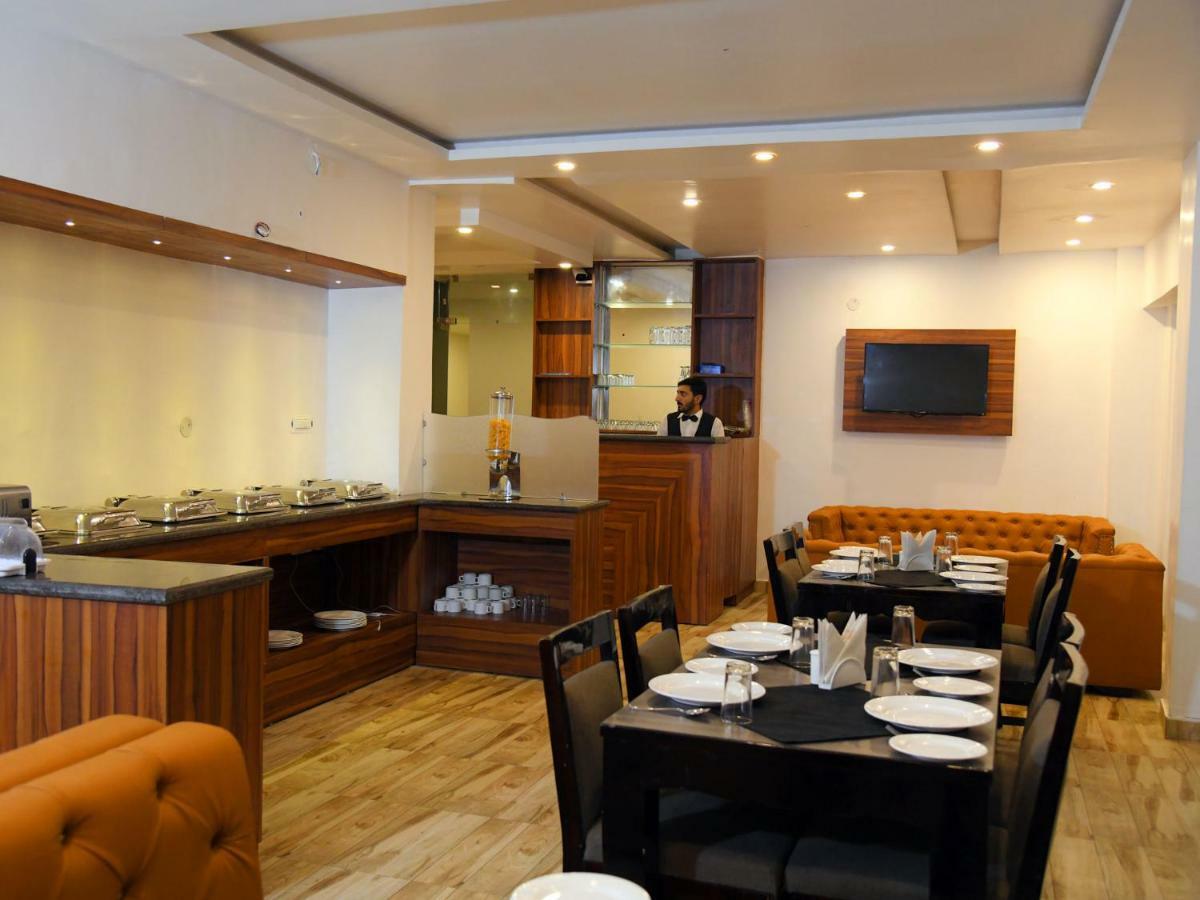 Hotel Trinity Heights McLeod Ganj Buitenkant foto