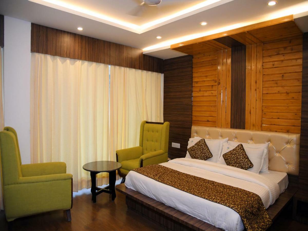 Hotel Trinity Heights McLeod Ganj Buitenkant foto