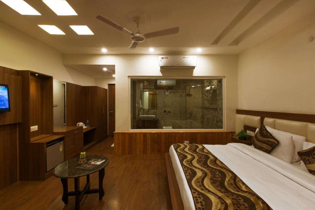 Hotel Trinity Heights McLeod Ganj Buitenkant foto